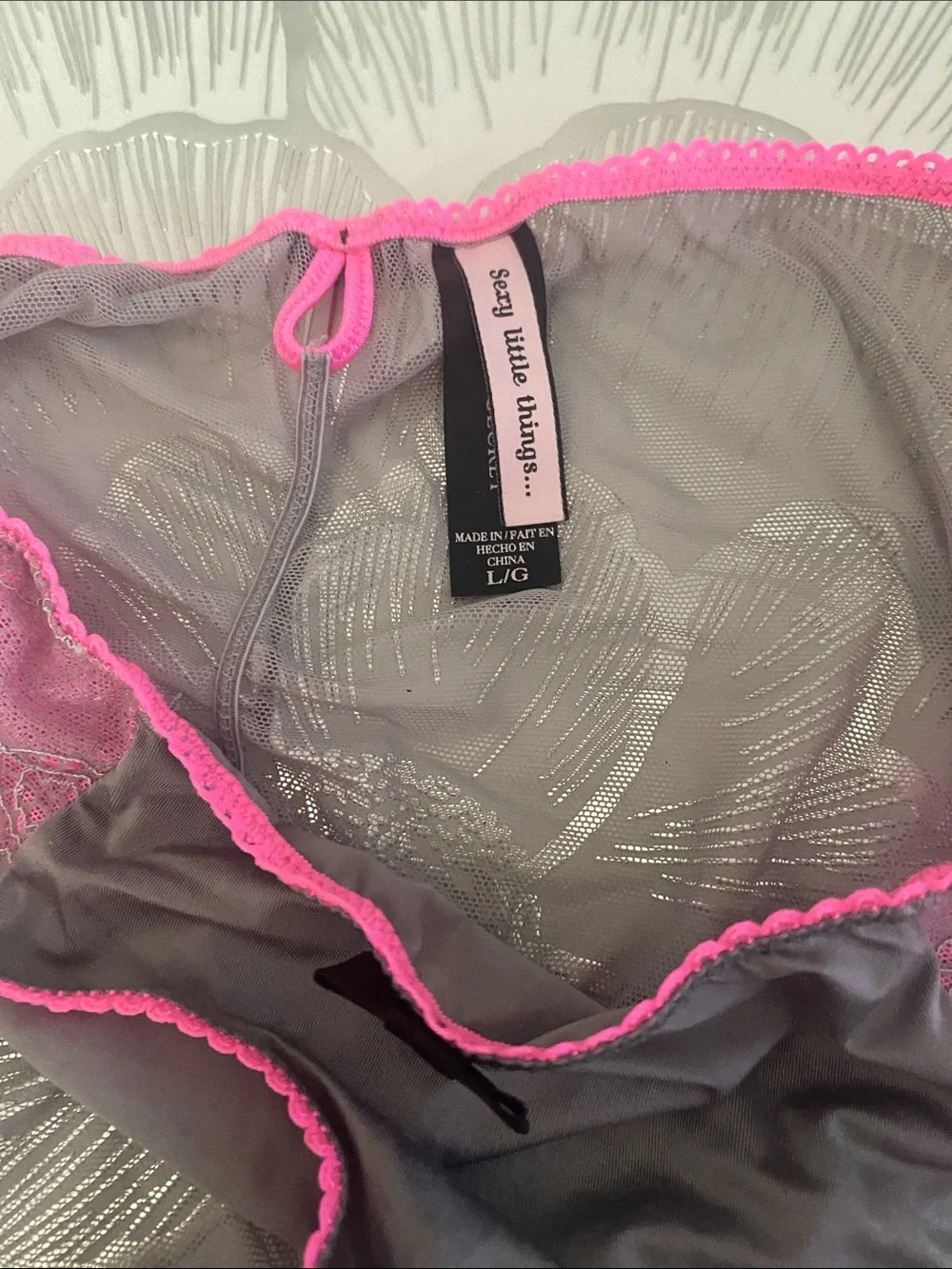 Victoria’s Secret sexy little things Gray & Hot Pink Lace Bikini Panty - Picture 5 of 7